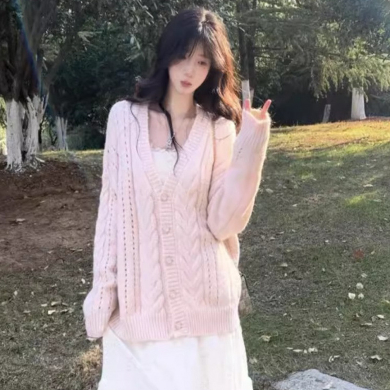 桃粉色 茶歇领毛衣显瘦开衫女2025早春宽松慵懒软糯麻花针织衫|undefined
