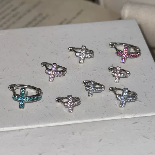 New dazzling cross-shaped design ear cuff with mini straight pin edge, eco-friendly electroplated ear hoop for women