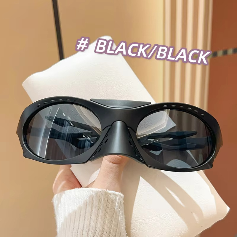 Travel sunglasses for cycling for men and women
