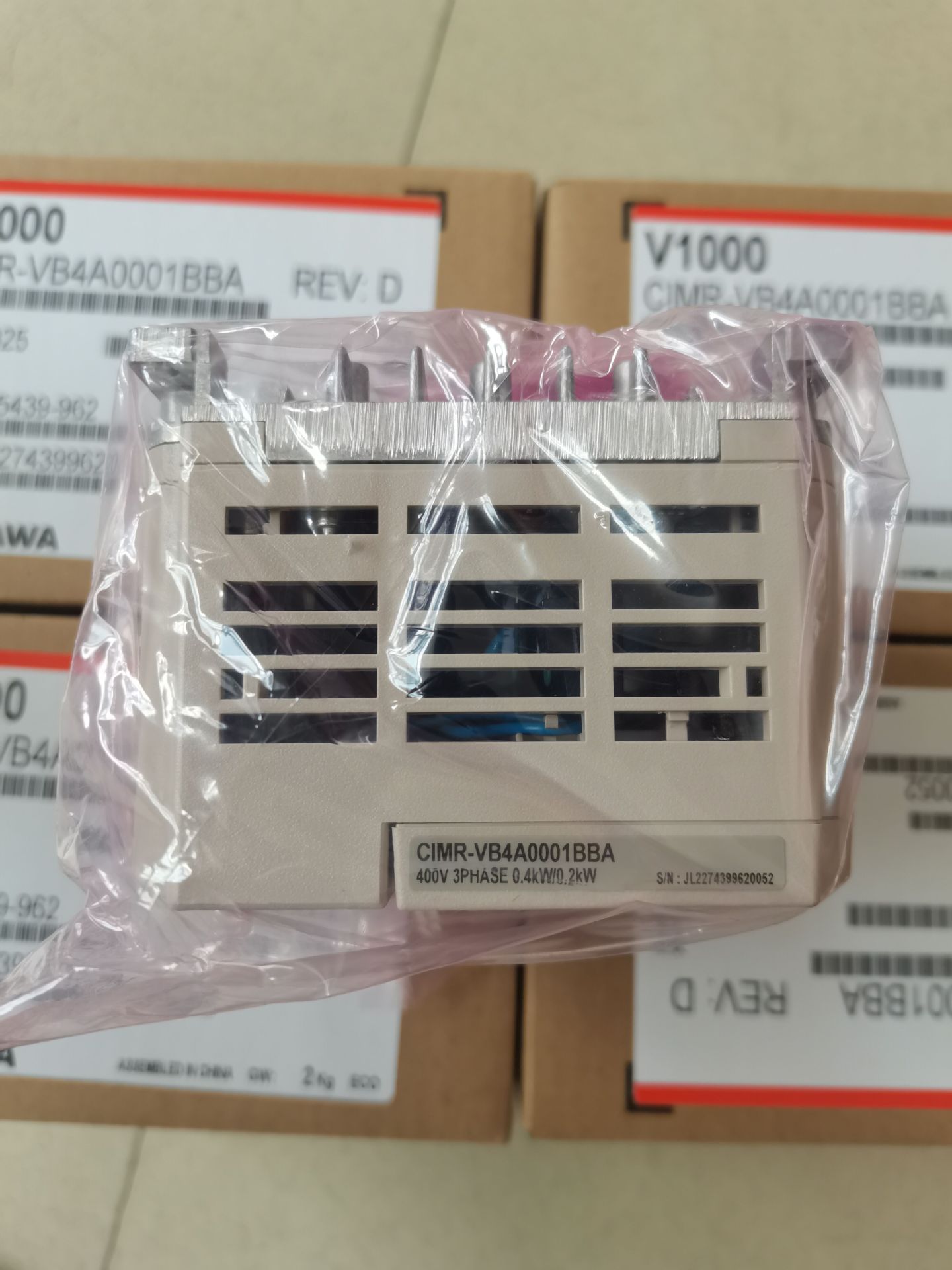 日本YASKAWA安川变频器CIMR-VB4A0001BBA原装正品现货