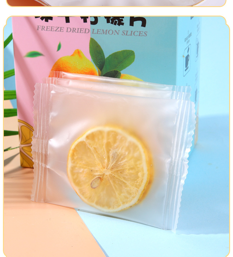 Freeze-Dried Lemon Slices Ning Meng Pian 50g Bottle Honey Lemon Tea Summer Cold Brew Fruit Tea in use
