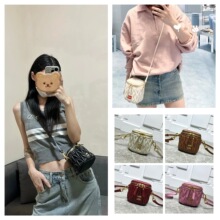 �¿�С��Ƥ���Ӱ�Ӣ���͹ņμ���ް�����б�������r�л��y��