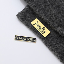 厂家直销锌合金批发纯英文字母logo标牌合金箱包金属插脚铭牌刻字