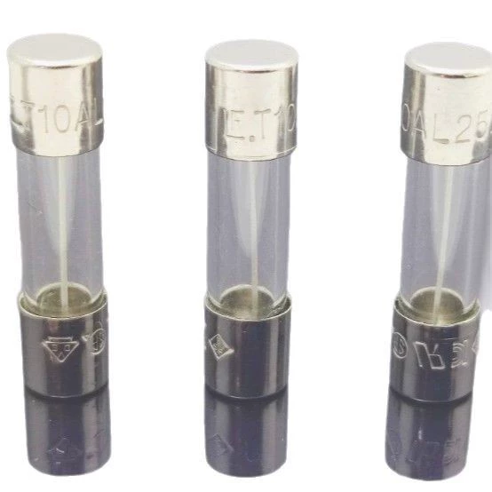 Оригинальный Litter 0312025.MXP параметры 25A 32V 6.35*31.75 Стекло Быстрый предохранитель