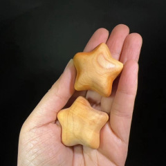 2025崖柏木雕星星猫手把件文玩小摆件钥匙挂件卡通可爱装饰小摆件