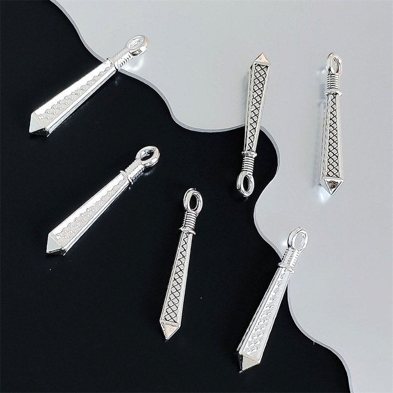 tassel pendant diy beaded accessories alloy ancient silver bracelet accessories Xizang silver bracelet pendant antique hairpin material tassel pendant diy beaded accessories alloy ancient silver bracelet accessories Xizang silver bracelet pendant antique hairpin material