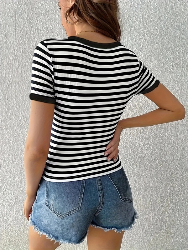 夏半袖小さな愛刺繍男性と女性の横縞ルーズラウンドネックカップル Tシャツトップ多用途|undefined