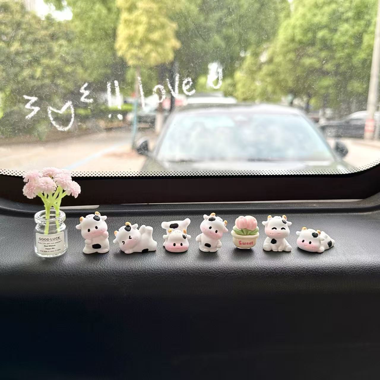 2026 Super Sweet and Cute Little Cow Trendy Toy Car Dashboard Ornament Creative Car Decoration Desktop Ornament