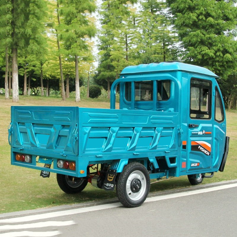 Customized Electric Tricycle for Home Use, Semi-Enclosed with a Canopy, High-Power Export Custom Cargo Vehicle from the Manufacturer
