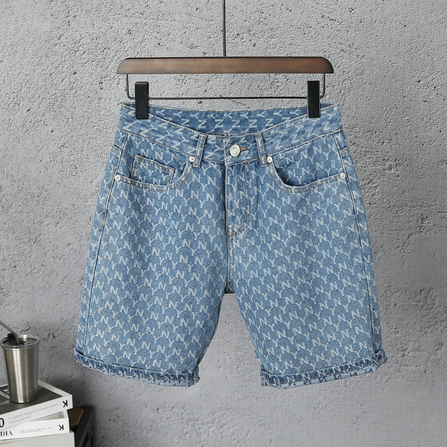 Men's Clothing Men's Style Lightweight Summer Shorts Trendy Versatile Luxury Straight Leg Five Point Pants For Formal & Casual_mkmklike.com