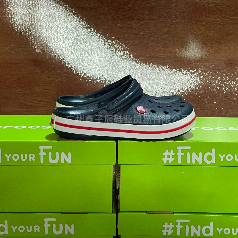 Туфли Crocs 2025 для мужчин и женщин, повседневная пляжная обувь, сандалии Crocs, закрытые тапочки, универсальный модный бренд