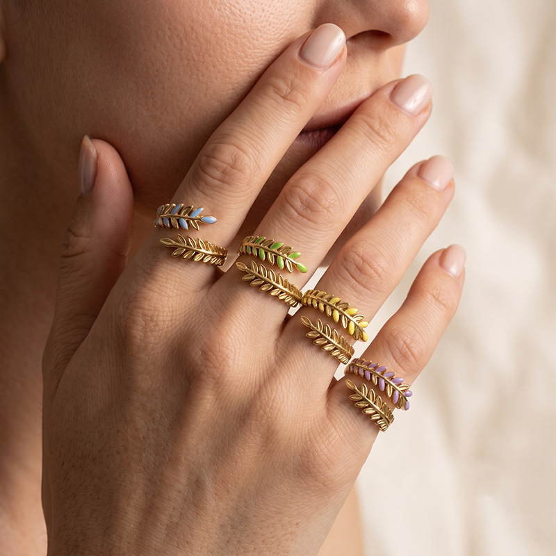 Alta Europa y América acero inoxidable transfronterizo Mori forma de hoja abierta anillo ajustable estilo simple lote de joyería de mano