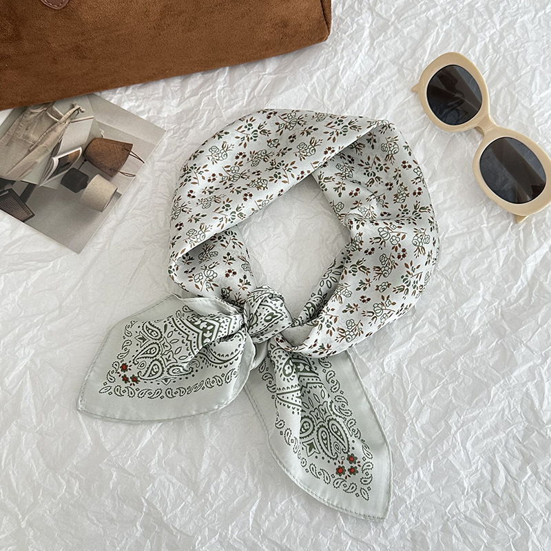 Bufanda de seda, bufanda cuadrada pequeña, nueva atmósfera coreana, pañuelo floral, cinturón para el cabello, bufanda decorativa, chal pequeño exterior