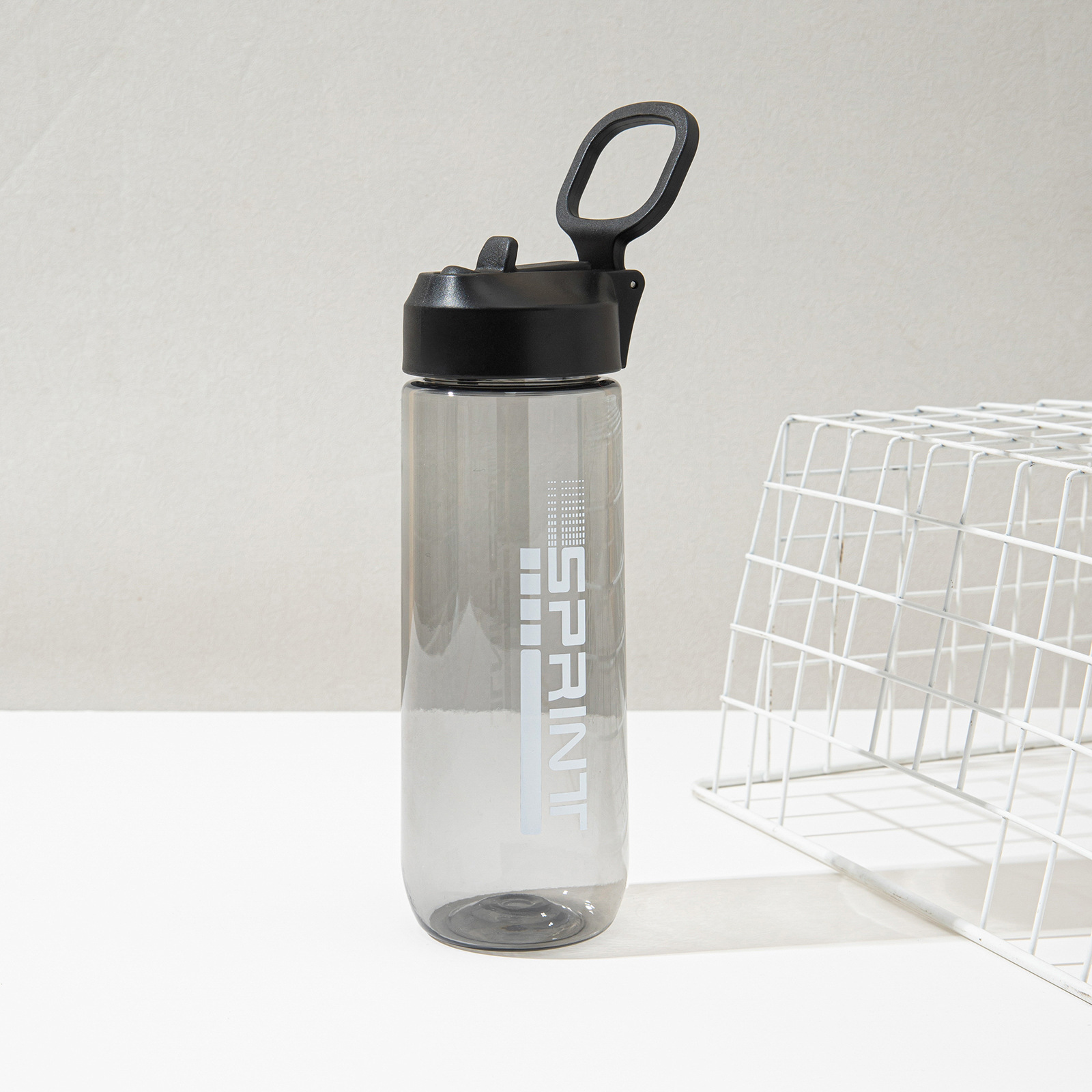 Nueva taza de agua de plástico de comercio exterior, hervidor deportivo portátil para hombres y mujeres, automóvil de verano, taza espacial simple de gran capacidad al aire libre