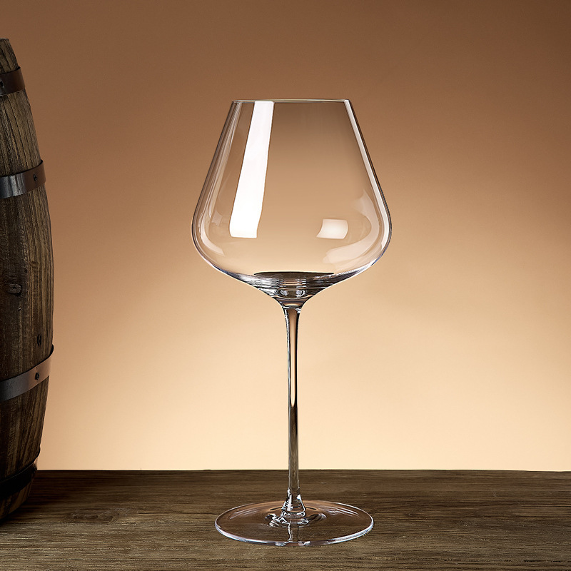 Grandes tazas de vinos rojos lujosos ligeros gafas de vidrio de alta calidad tazas de cristal de vidrio creativas tazas al por mayor