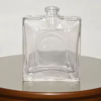 Помада idole30ml15, духи, переупакованная в стеклянный флакон с нежным спреем, популярный товар на трансграничных рынках, оптовая продажа от фабрики, изысканное производство.
