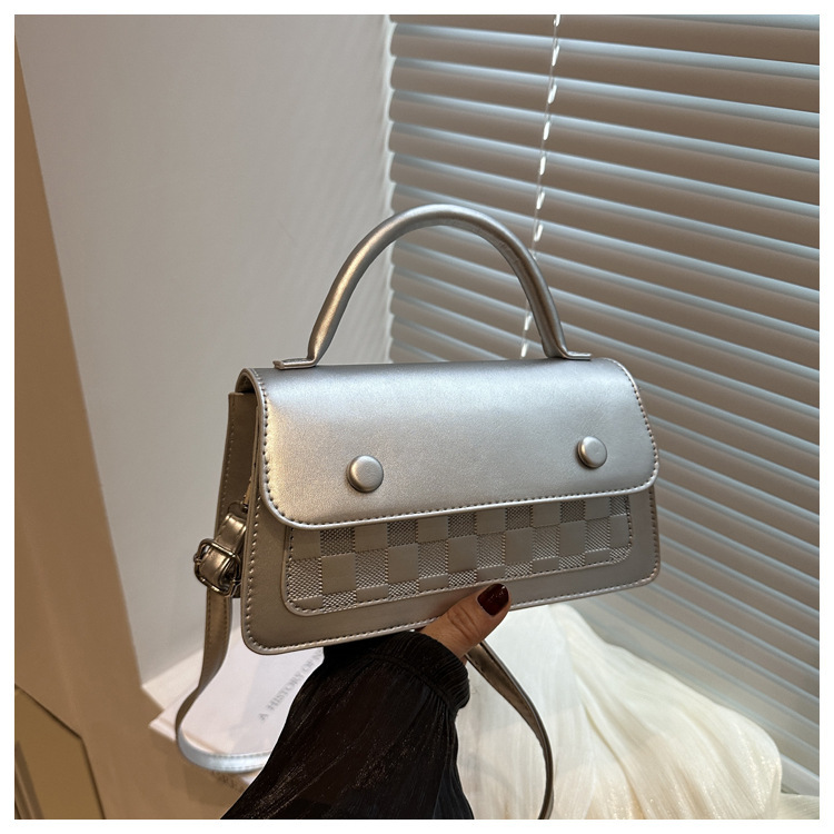 Colores contrastantes de costura de damas ocio 2024 estilo de moda extranjero nuevo otoño brazo de hombro bolso de mochila cuadrado