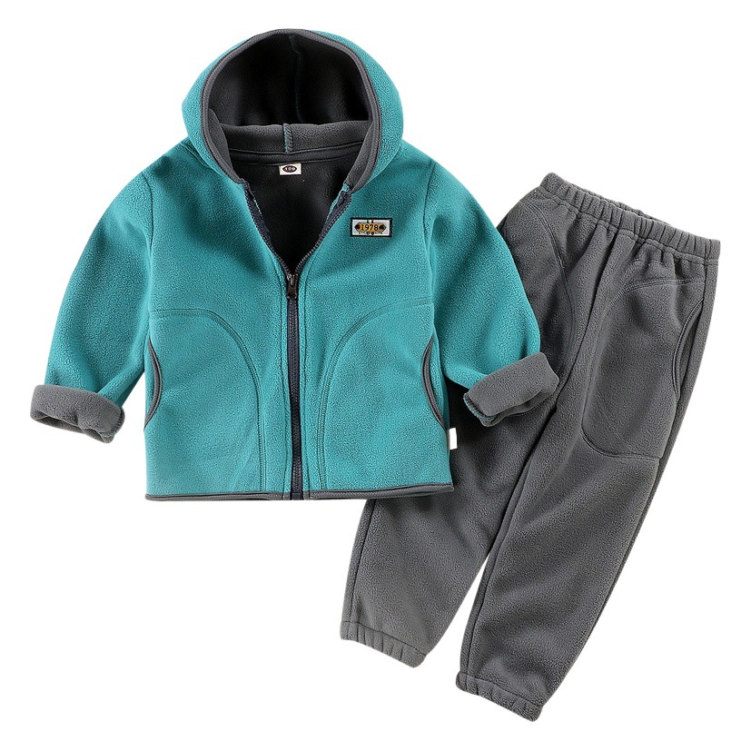 Traje de lana polar de otoño e invierno para niños medianos y grandes pantalones de abrigo para niños y niñas ropa exterior engrosada traje de dos piezas con capucha de primavera