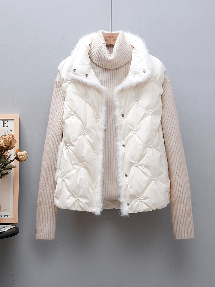 Elite winter fashionable elegant vest with down