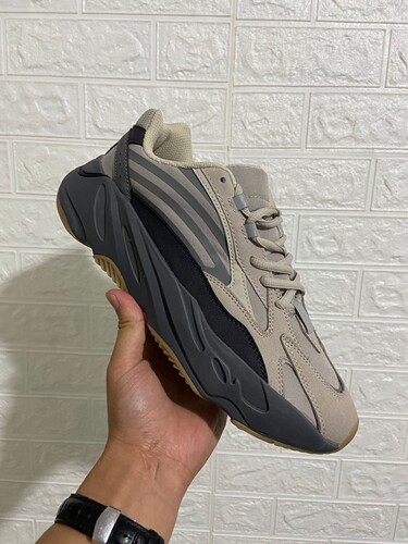  Chi Coconut Shoes 700 Putian Trendy Shoes Sports Shoes Dad Shoes Casual Breathable Fashion Couples Shoes Running Shoes