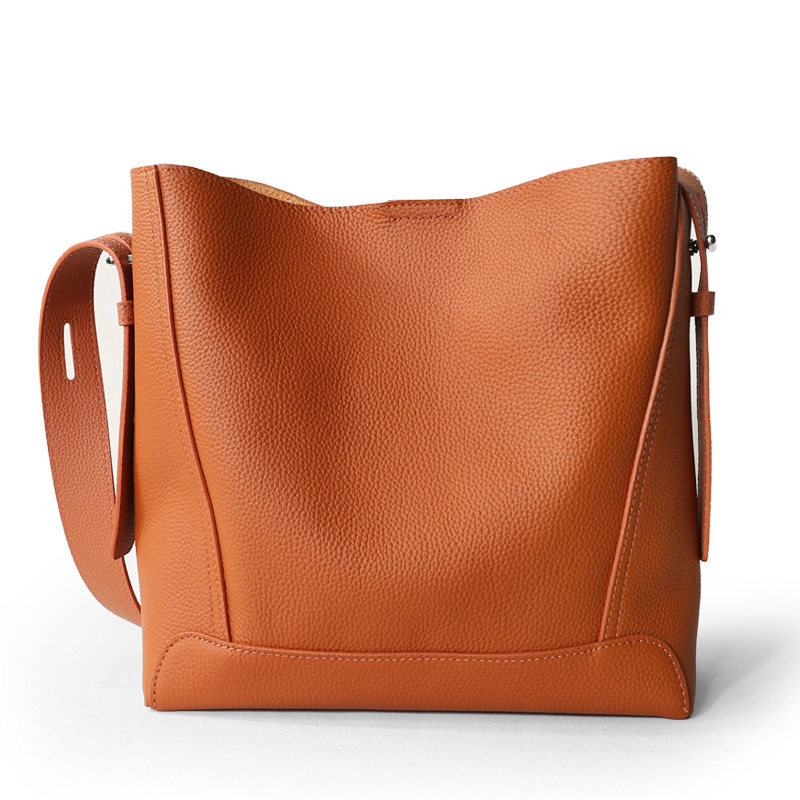 2024 New Women's Bucket Bag Luxury Niche Design Genuine Leather Large Capacity Commuter Shoulder Crossbody Bag - Thumbnail 7