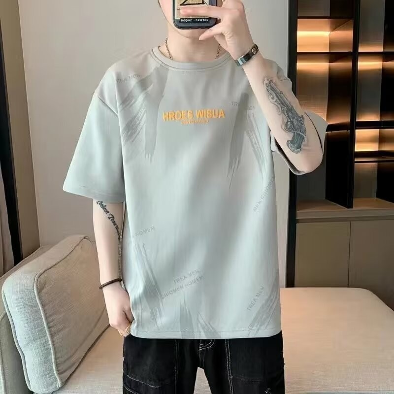 Camiseta de manga corta para hombres verano 2023 nueva media manga ins marca de moda camiseta de seda de hielo ropa suelta ropa de hombre