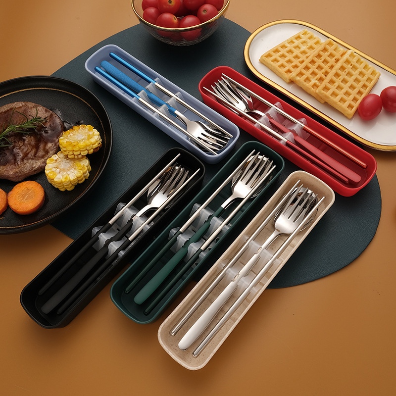 Korean-style student outdoor camping portable cutlery set, three-piece set of fork, spoon, and chopsticks, gift storage box with logo Korean-style student outdoor camping portable cutlery set, three-piece set of fork, spoon, and chopsticks, gift storage box with logo