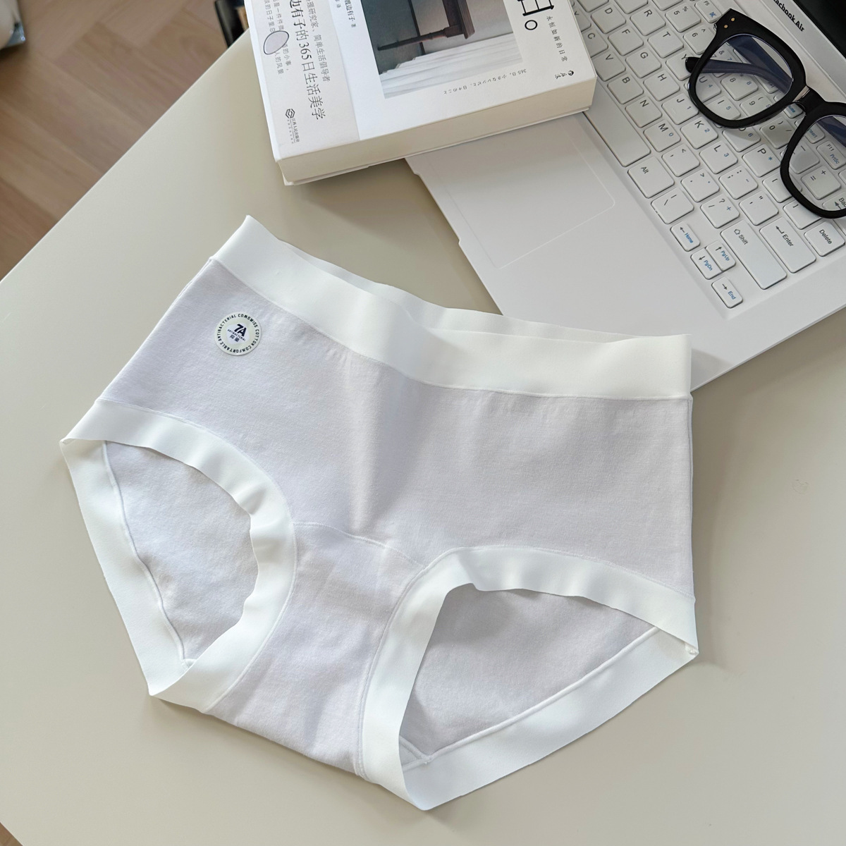 Clase 7A Xinjiang algodón de alta elasticidad sin costuras bolsa grande tridimensional cadera transpirable cintura media entrepierna de algodón puro mujer bóxer triángulo bragas de mujer
