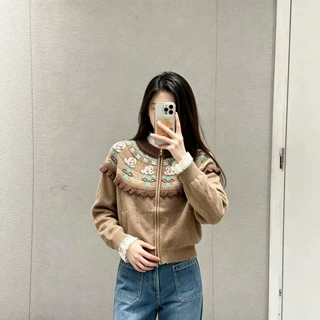 Dio高版本CD家26早秋新款撞色圆领针织长袖开衫休闲上衣女