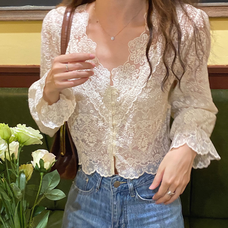 Spring elegant lace shirt