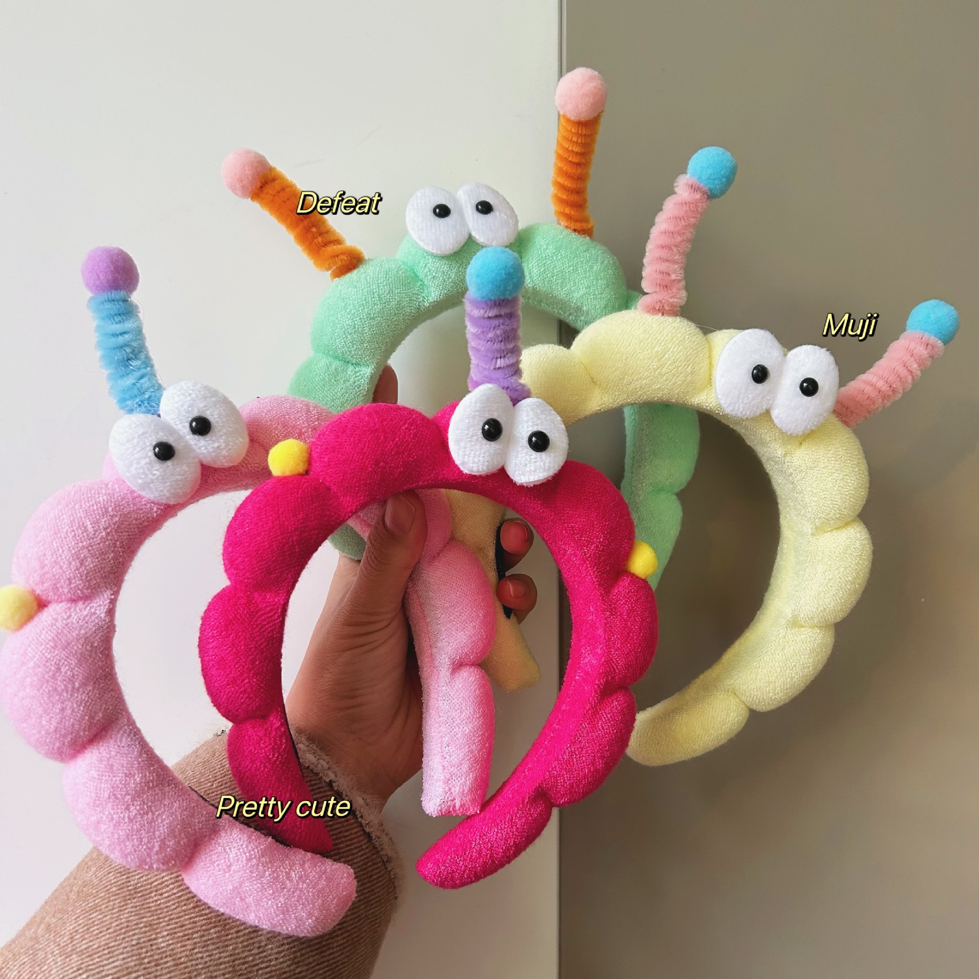 Feo, lindo, divertido, palo de torsión, esponja de ojos grandes, lavar la cara, banda de cabello casera, lavar la cara, maquillaje, banda de cabello rotura, tarjeta de cabello