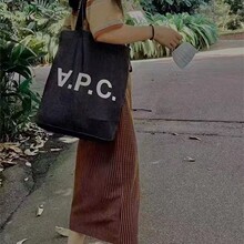 �r���ļ��¿��OӋţ�в������¿�Ů�������ٴ�s�μ����ĸ