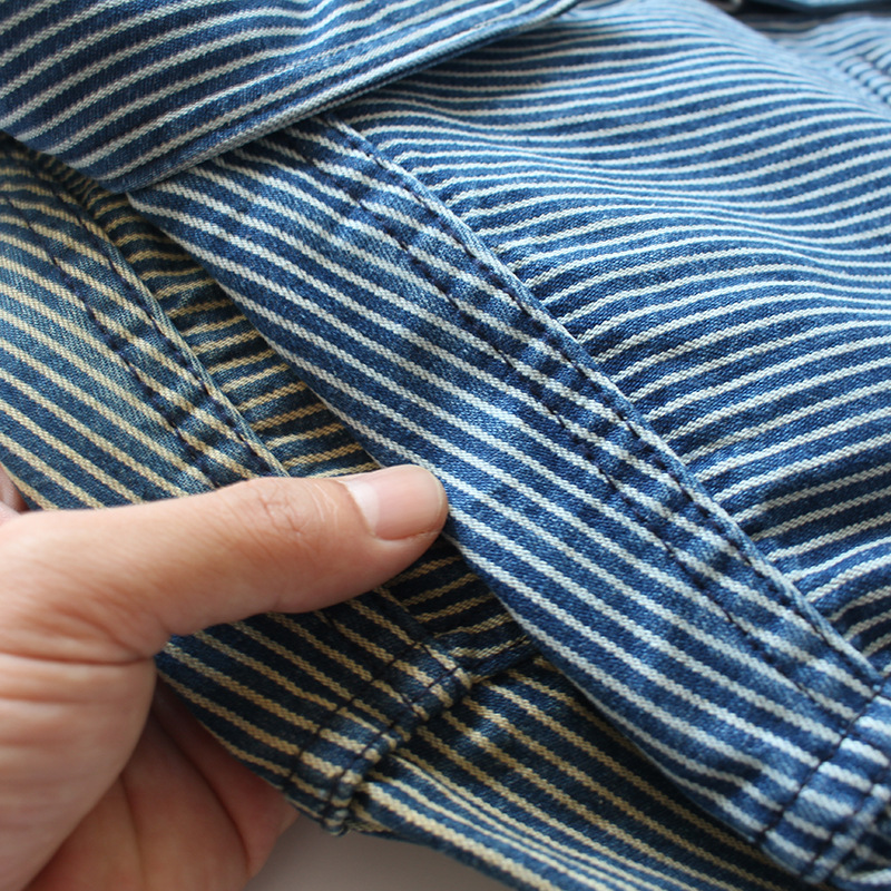 Vintage-Jeanshemd für Herren – Schweres, gestreiftes Langarm-Freizeithemd mit zwei Taschen, lockerer Passform, Polyester-Mischgewebe_voghion.com
