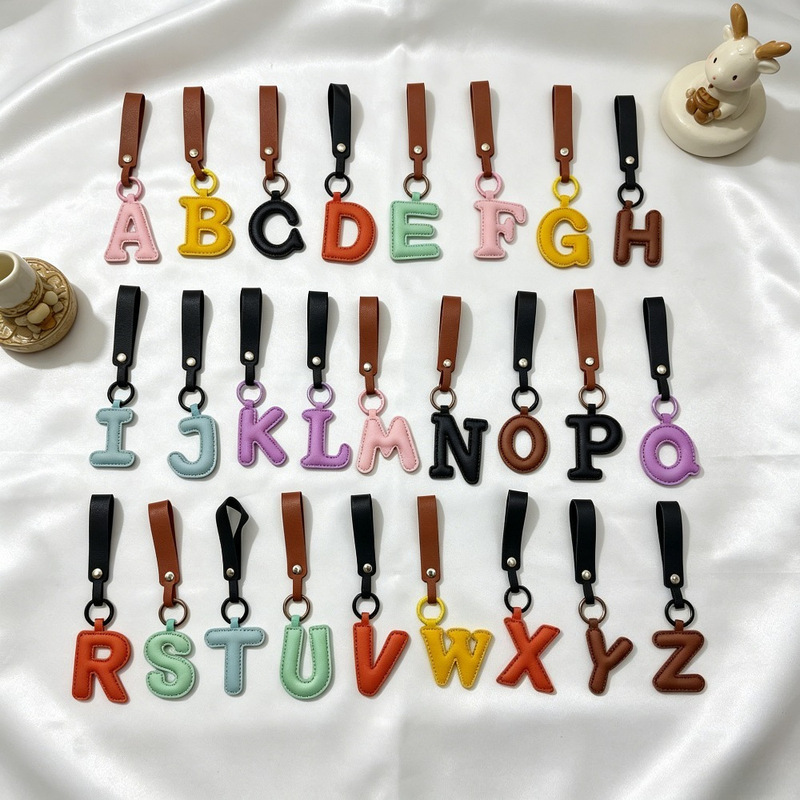 Factory direct sale 26 English A-Z letters DIY free combination PU accessories fashion keychain bag decoration pendant Factory direct sale 26 English A-Z letters DIY free combination PU accessories fashion keychain bag decoration pendant