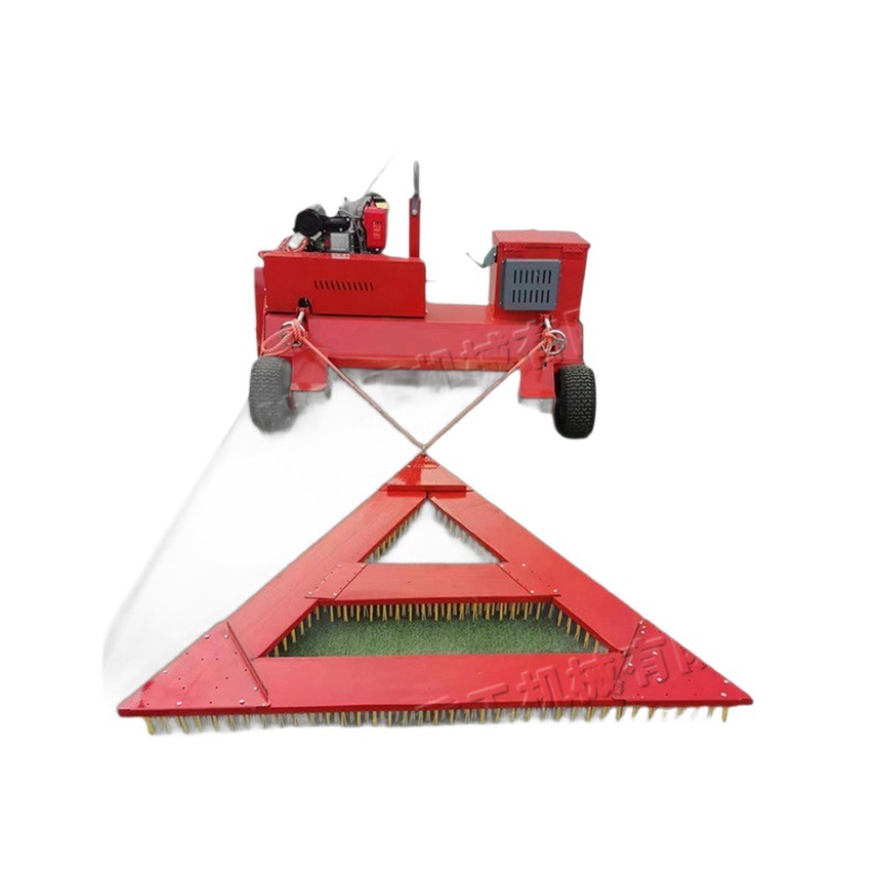 máquina de cardado de césped de control remoto máquina de cardado de césped de arranque diesel eléctrico máquina de cardado de césped de arena de cuarzo máquina de cardado de relleno de partículas de caucho