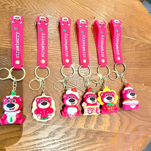 New Dessert Strawberry Bear Cartoon Keychain Cute Doll Bag Couple Pendant Car Keychain Small Gift