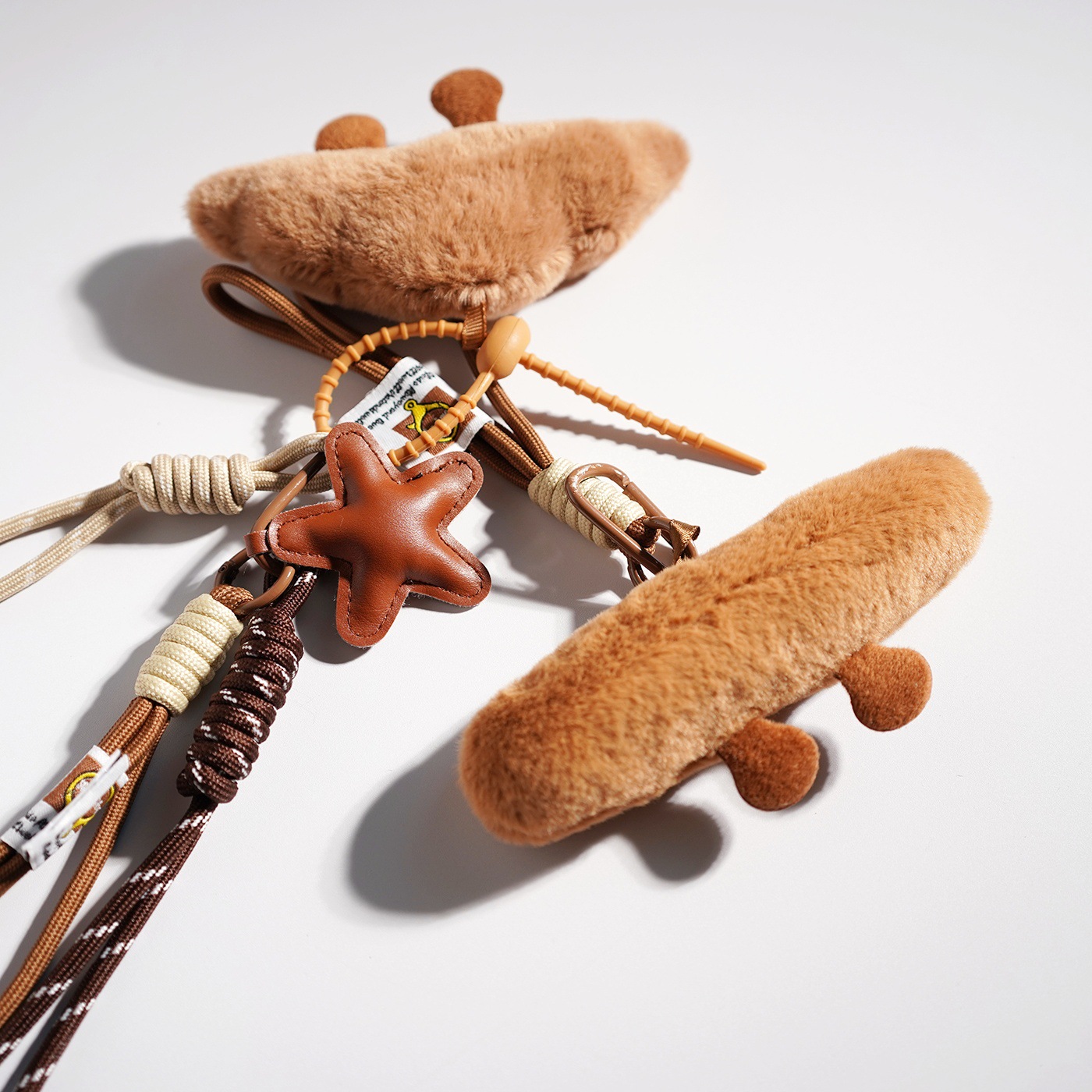 Bonito cartón de dibujos animados bolsas de peluche llaveros bolsas de pareja colgante muñeca creativa colgante