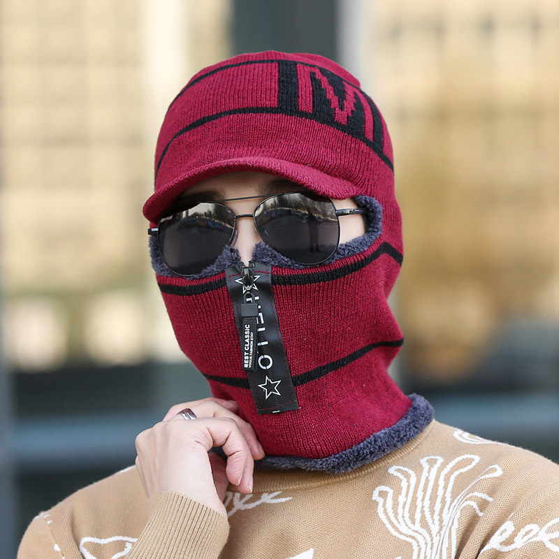 Winter plush and thick woolen men with a zippered head cover, knitted for women riding bicycles, windproof cotton hat_voghion.com