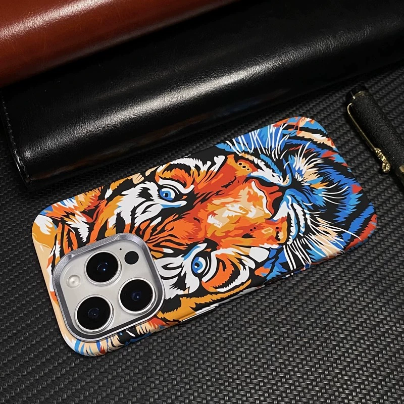 Чехол для телефона (Apple) iPhone 16 / 16 Pro / 16 Pro Max, магнитное покрытие из кевлара, защита от падения