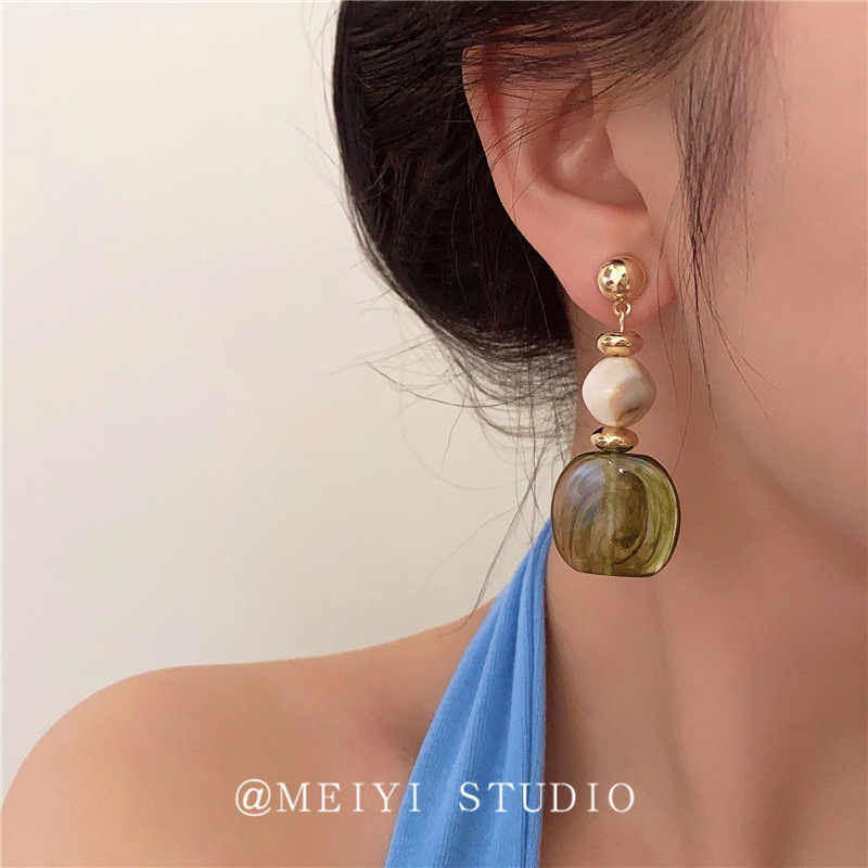 Orecchini in acrilico traslucido effetto ghiaccio per donna, novità 2025, stile retrò francese, orecchini di alta gamma ed eleganti con blocchi di colore._voghion.com