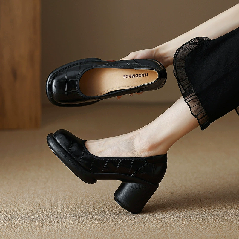 2024 New Retro Block Heel Pumps for Women, Stone Pattern Cowhide, Round Toe, Mid Heel, French Style