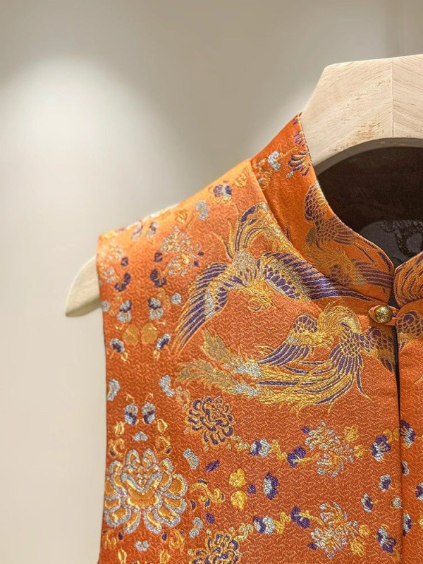 鳳凰の刺繍は肉を遮ります。中国風の新しい中国式の馬甲の女性2025春の新型のハイエンドの国風の両面は馬の挟みを着ます。|undefined