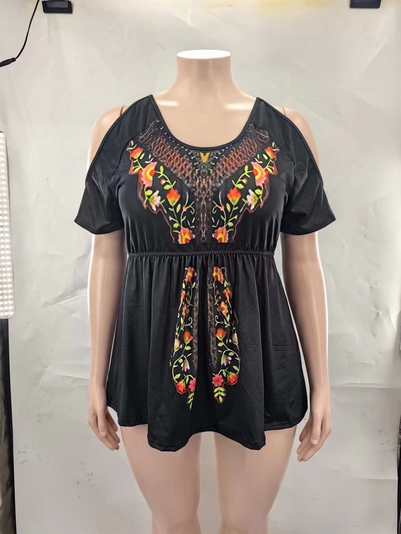 191g Weight Short Sleeve Sleeve Length Raglan Sleeve Sleeve Type Spandex, Polyester Fabric Type Long Top Length T-shirt Tops Type Holiday, Daily Occasion U Neck Neckline Slim Fit Type Printing Pattern Summer, Spring Season Printing Design Vacation, Ethnic Style Style T-shirt Short Sleeve Plus Size Tops Printing Vacation Ethnic Style Printing 12