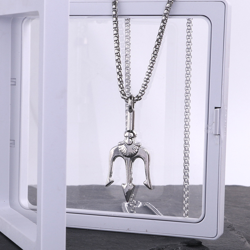 Ins Fashion Internet Celebrity Veelzijdige Sea King Trident Ketting Gepersonaliseerde Hip Hop Harpoen Hanger Man Vrouw Koppels Mode Accessoires_voghion.com