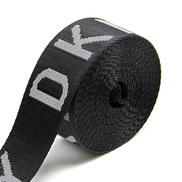 Fabricante personalizado todo tipo de letras de patrón ancho de banda jacquard grosor logotipo teñido de nylon computadora banda jacquard