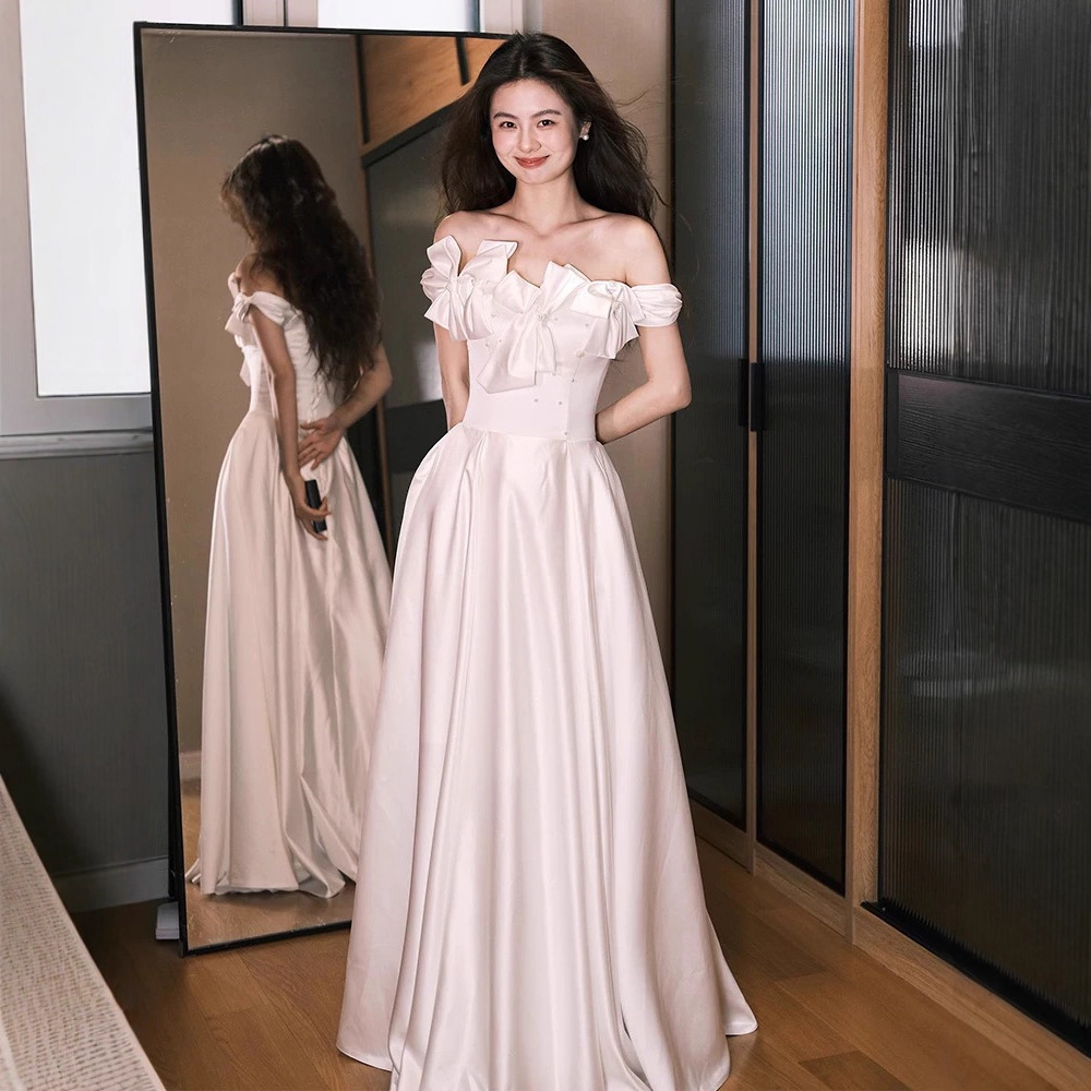 French-Style Light Wedding Dress Satin 2026 New Off-Shoulder Engagement Dress Bridal Registration Reception Departure Dress