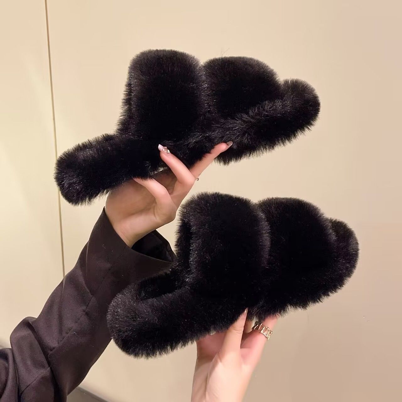 Black parallel (thin bottom 2CM)