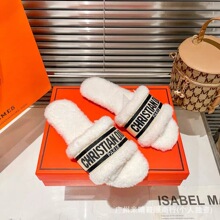 �߰汾D��ƽ��ë��Ů2025�¿��ﶬ��ů���e�ٴ��⴩һ��ë�ϳ���