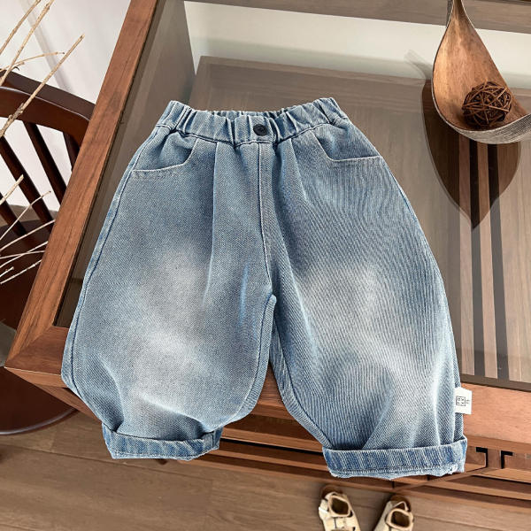 Solid color autumn trousers for boys