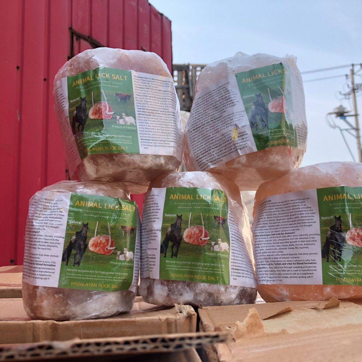 喜马拉雅天然矿物饲料岩盐 畜牧舔块 马牛羊舔砖 大盐块盐砖舔盐